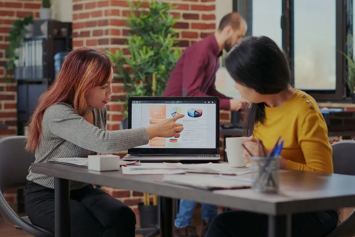 Amazon seller working on strategies to achieve first 100 sales faster